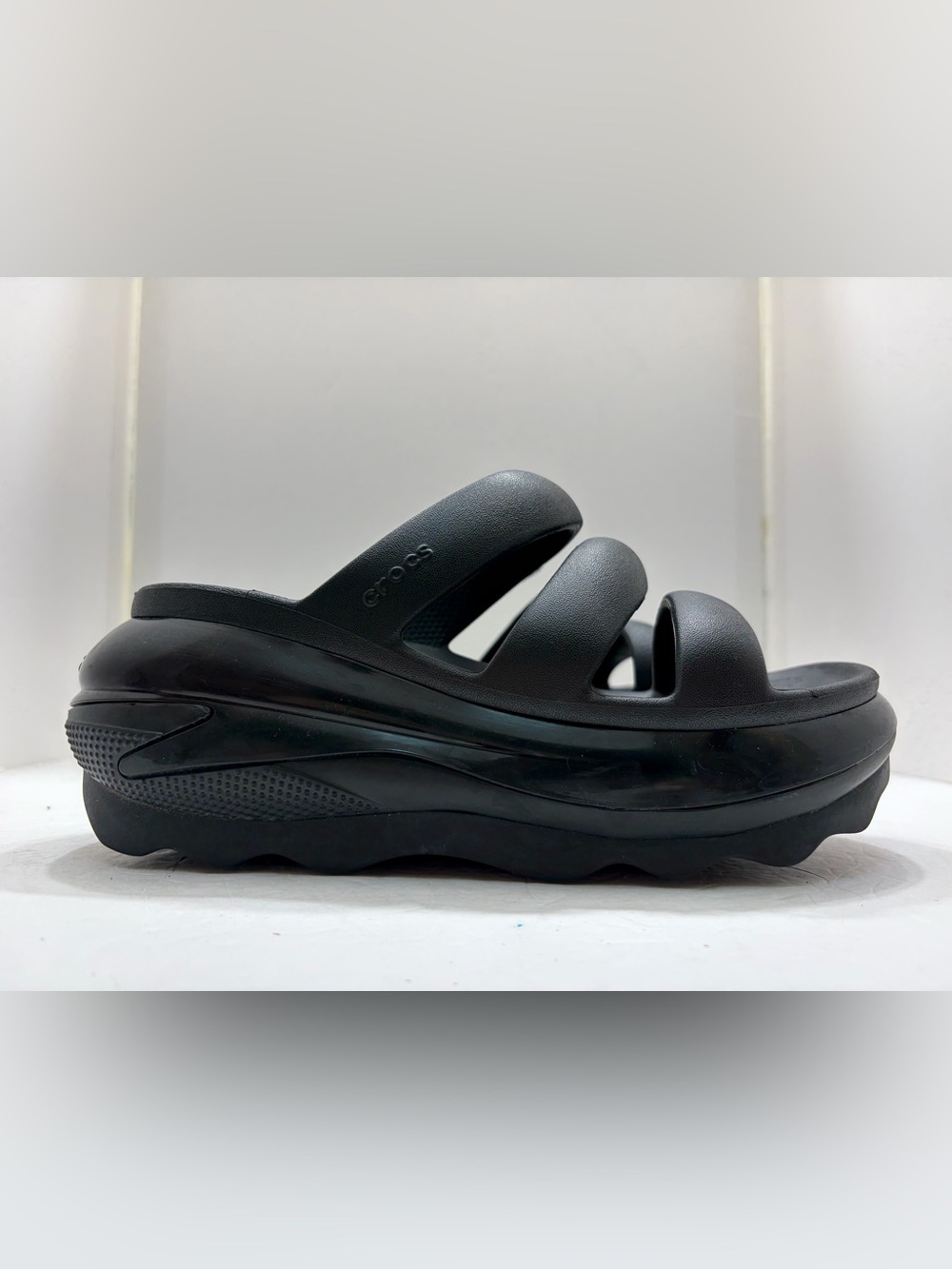Crocs Women's Black Platform Slide Sandals Size M6/W8